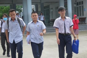 Bộ GD&ĐT nói gì về 'hiện tượng' 30 điểm mới đỗ đại học?