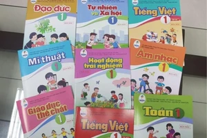 Chương trình lớp 1 bị 'kêu' nặng: Bộ GD&ĐT đưa ra 3 giải pháp