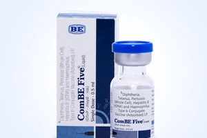 1 bé tử vong, 4 bé nhập viện sau khi tiêm vaccine 5 trong 1