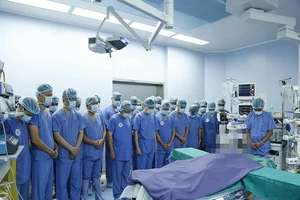 Huy động 150 bác sĩ lấy, ghép tạng cứu 6 người cùng lúc