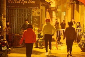 Phó chủ tịch Hà Nội thông tin về 2 ca COVID-19 trên địa bàn