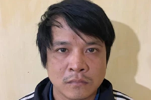 Nhậu xong hiếp dâm nữ chủ trang trại