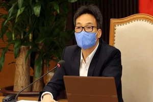 Phó thủ tướng Vũ Đức Đam chủ trì cuộc họp BCĐ chiều 12-3