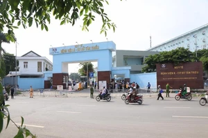 Hà Nội thêm 5 ca nghi COVID-19: 2 ca 20 ngày mới phát bệnh