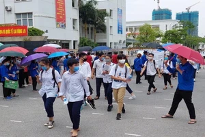 Đề xuất phương án xét tuyển ĐH, CĐ 1 lần cho cả 2 đợt thi