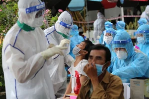 Tối 8-7: thêm 645 ca COVID-19 ở 18 địa phương, TP.HCM nhiều nhất 481 ca