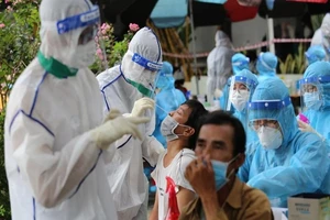 Tối 11-7 thêm 713 ca COVID-19, cả ngày ghi nhận gần 2.000 ca