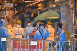 Bộ Y tế đề nghị TP.HCM giải trình việc 150.000 F0 test nhanh chưa được cấp số