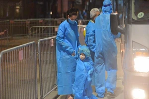 Tối 26-10 thêm 3.595 ca mắc, số ca tử vong tại TP.HCM giảm sâu