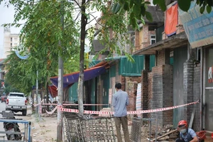 Cách ly F1 tại chung cư cần được hàng xóm đồng ý: CDC Hà Nội nói gì? 