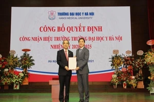 Giáo sư Nguyễn Hữu Tú làm Hiệu trưởng Đại học Y Hà Nội