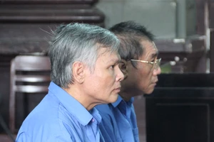 Hai sếp tham ô “dùng tiền thế mạng” không thoát án tử