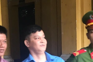 Cha đầu độc hai con vì giận vợ đòi ly hôn