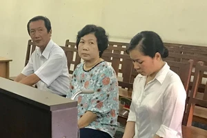 Thủ quỹ tham ô, giám đốc và kế toán trưởng bị liên lụy