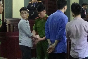 Du lịch nước ngoài ham tiền, lãnh án tử và chung thân