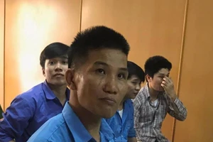 Công an vừa hòa giải xong, quay ra gọi bạn đến trả thù