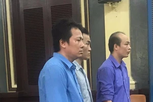 Chiêu lừa tiền tỉ tinh vi trong nhấp nháy của giám đốc