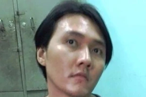 Thanh niên ngáo đá sát hại hàng xóm