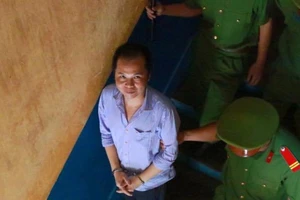 Đại gia tráo biên nhận mượn tiền tỉ của các quý bà