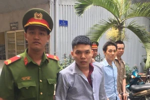 Kẻ trộm ở ngay... bên cạnh mà không biết