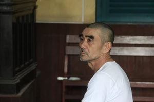 Trốn truy nã 16 năm, bị bắt vì về giỗ cha