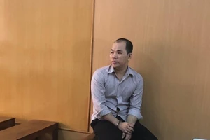 Nhân viên kinh doanh và 'chiêu' bòn tiền tỉ của công ty