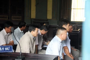 Doanh nghiệp lừa ngân hàng nhưng đôi bên đều kêu oan