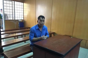 Tên trộm phá két sắt 2,2 tỉ đồng quyết không nhận tội