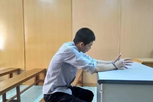 Kiếm gái 'xả xui' ngồi tù cả đời