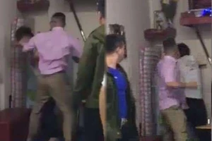 Yêu cầu khởi tố hình sự vụ võ sư bị đánh tới tấp