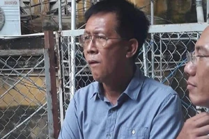 Tòa bác lời khai 'nhận tiền bồi dưỡng, không nhận hối lộ'