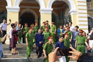 Nữ giám đốc tại ngân hàng của ông Trầm Bê bỏ trốn