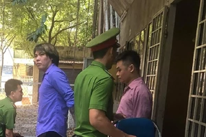 Ngồi tù vẫn điều hành công ty cho vay lãi nặng