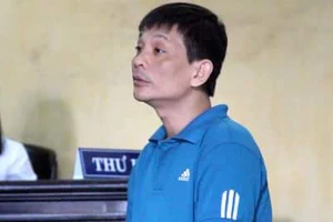 Xử vắng mặt cựu luật sư bỏ trốn vì lừa 'chạy án' 