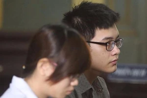 Tử hình nam sinh giết bạn đồng tính sau khi giám định tâm thần