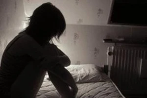 Làm bạn gái nhí có thai, lấy lý do lạc hậu xin giảm án 