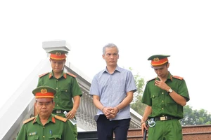 Cựu viện phó nhận hối lộ nói mình bị truy tố sai tội danh