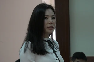 Hoãn xử vì nhân chứng ốm, phải cách ly 3 ngày