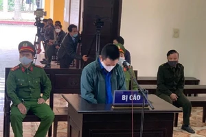 Thêm một vụ truy tố, xét xử 'siêu tốc' đợt chống COVID-19