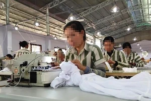 2 công an dùng nhục hình được giảm án, tha tù dịp 30-4