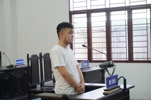 2 lần vô tòa: 1 lần vào trộm, 1 lần làm bị cáo