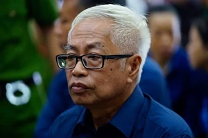 Đại án ngân hàng Đông Á giai đoạn 2: Triệu tập hàng trăm người