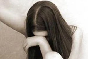 Làm nhục bạn gái nhiều lần nhưng được hưởng án treo