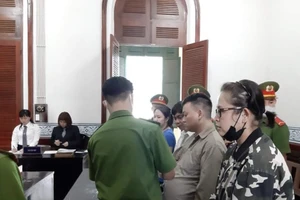 Vợ lãnh án tử hình, chồng chịu án chung thân