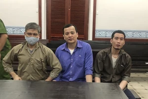 Hai án tử hình liên quan đến vụ cha mẹ xém mất tiền tỉ