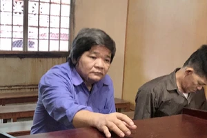 Vụ xe ôm giết bạn nghề: VKS đề nghị 14 năm, tòa xử 6 năm tù 