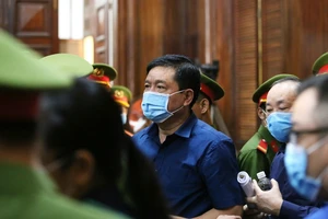 Luật sư: Không thất thoát sao buộc tội ông Đinh La Thăng?