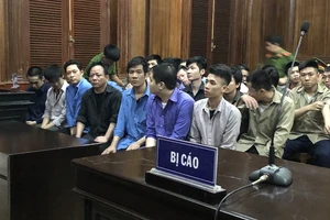 VKS đề nghị tăng án 24 bị cáo vụ quán bar Play House