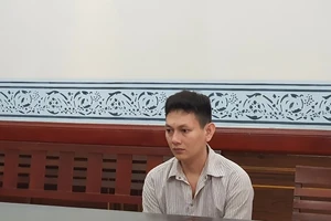 Sát hại bạn rồi tự tử nhiều lần không chết, bèn gọi 113