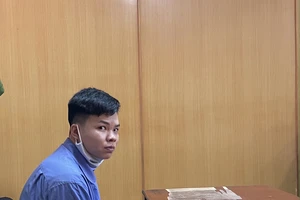 Can ngăn không thành, dùng dao sát hại bạn nhậu